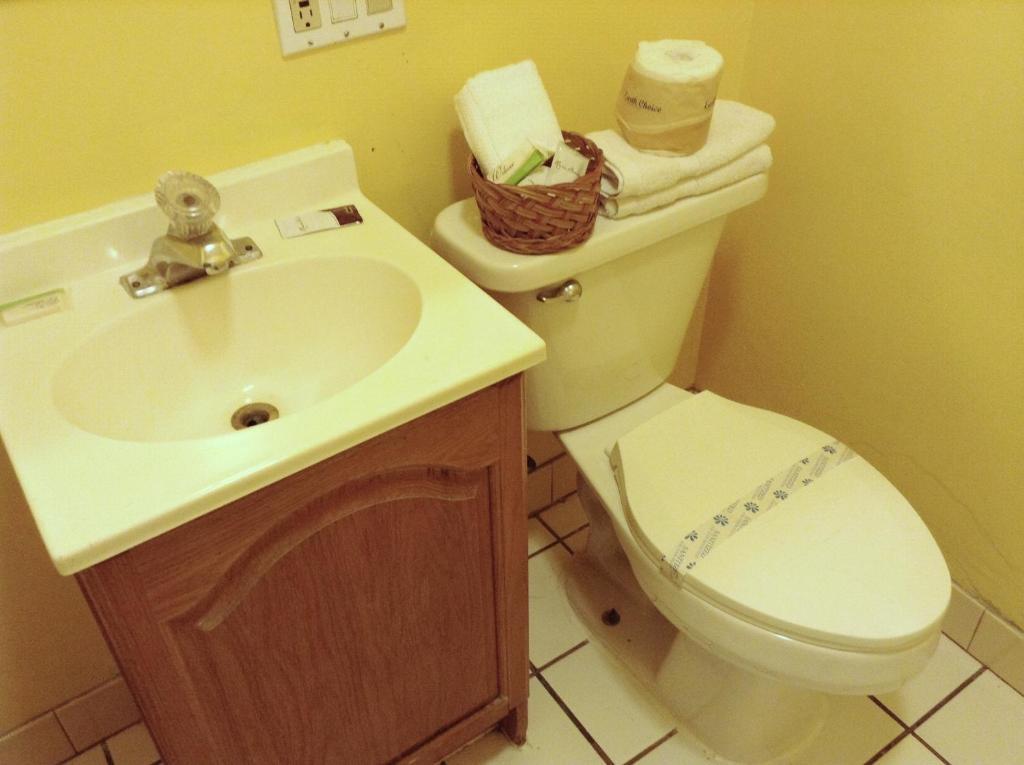 Oceanside Inn & Suites Quarto foto