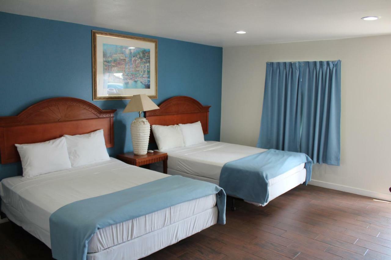 Oceanside Inn & Suites Exterior foto